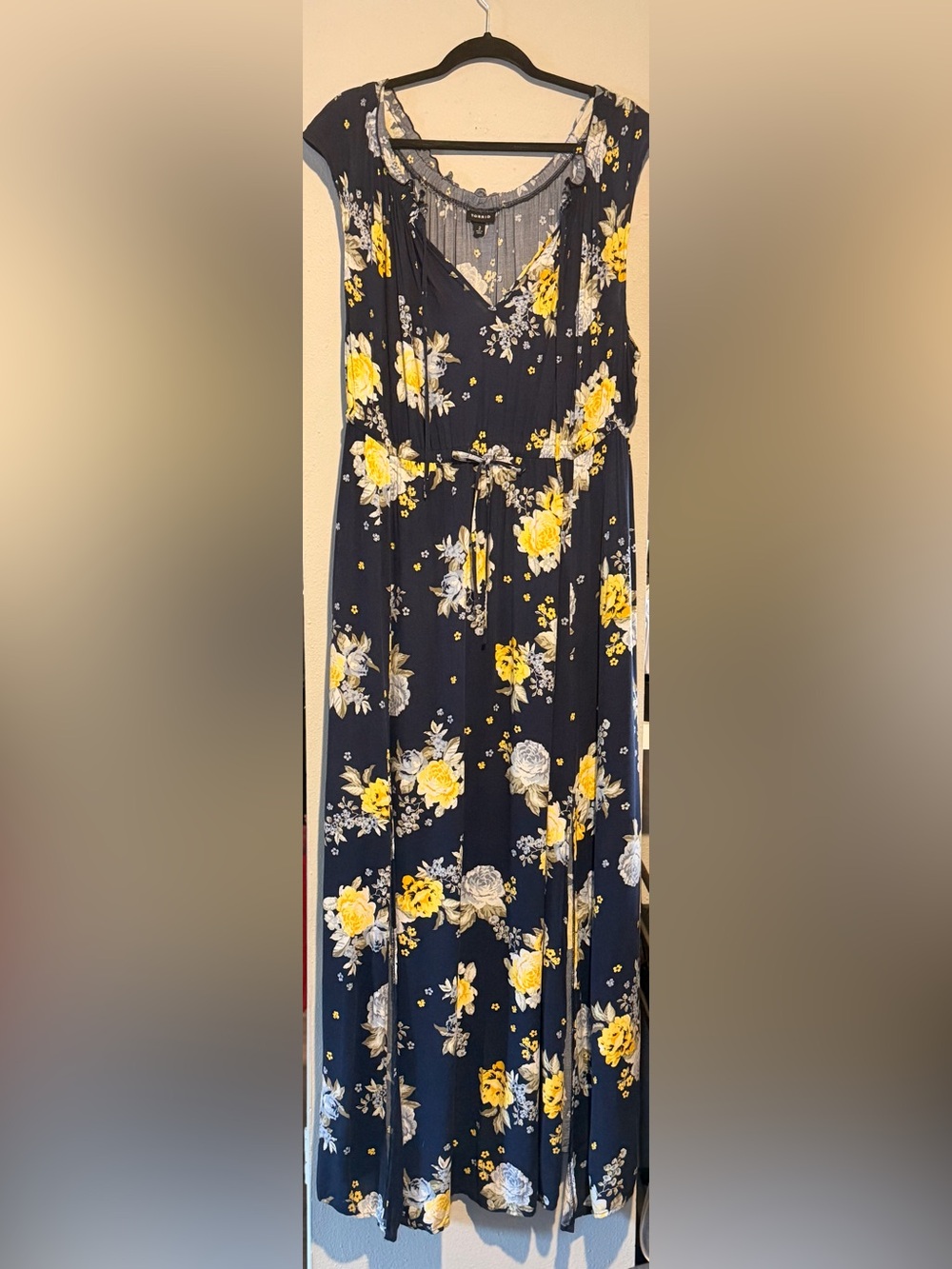 Torrid Maxi Challis Tie Front Dress